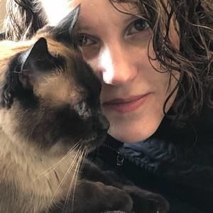 Meet your Posher, Ella